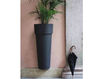 Ornamental flowerpot Marcantonio Serralunga Italy 2014 611 au mur 2 Contemporary / Modern